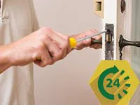 Chicago Star Locksmith  Chicago, IL 312-894-1058 Chicago Star Locksmith  Chicago, IL 312-894-1058 - service-side-emergency